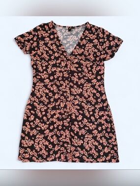 Volcom floral punk grunge mini dress Like new Buttons V neck Cute comfy casual
